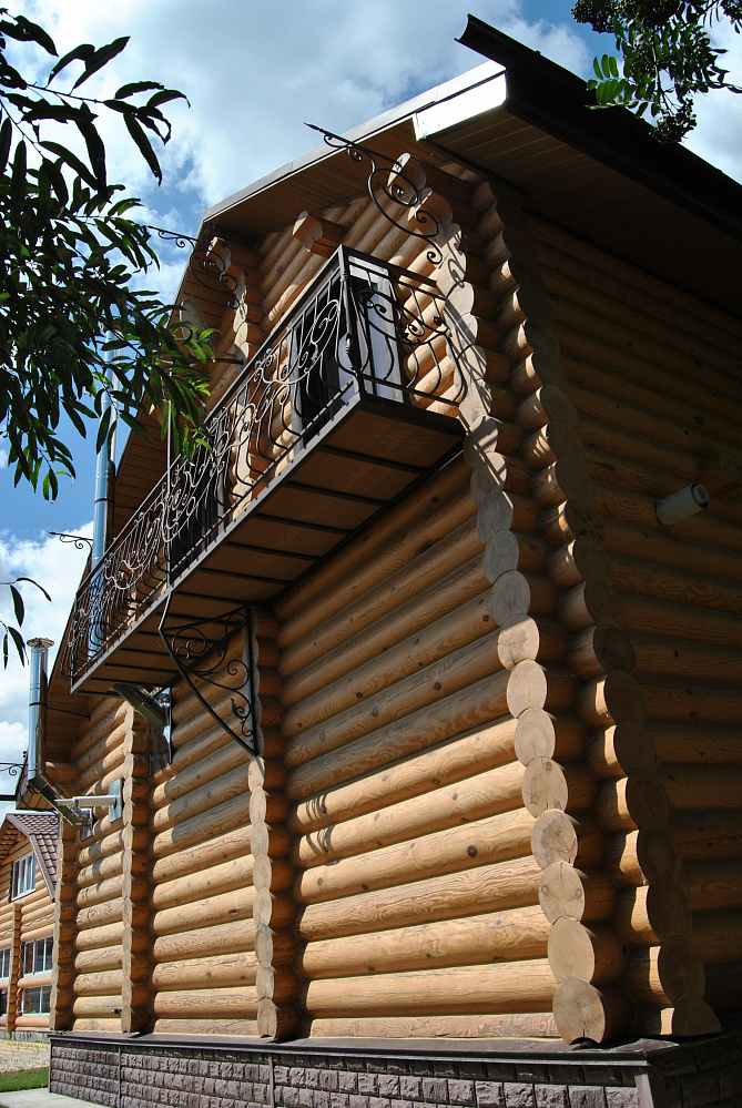 Частный дом, Тихая заводь, Кудряши, цвет Кедр 2010