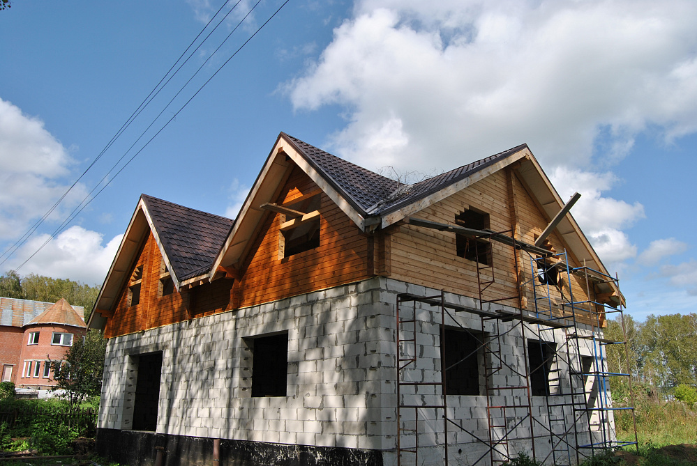 Частный дом, Барабка, Искитим, цвет Каштан 2036